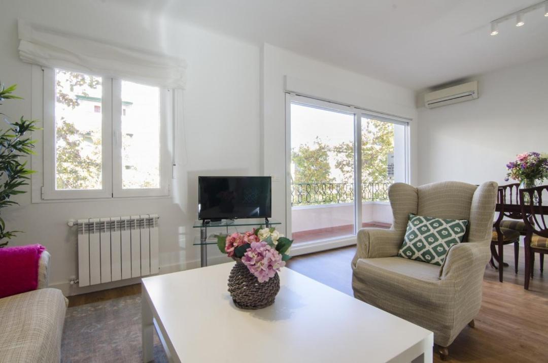 2 Bedrooms 2 Bathrooms Furnished - Bernabeu - Business Area With Terrace - Minty Stay Madrid Exterior foto